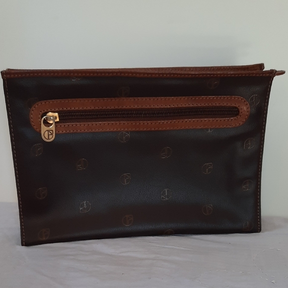 Nazarena Gabrielli Other - Elegant Black and Brown Toiletry Bag